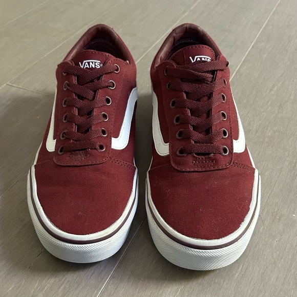 Women’s Old Skool VANS, Size 9, Maroon & White - Picture 2 of 9